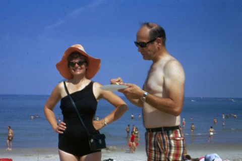 Crane’s beach – mom and Louis C.